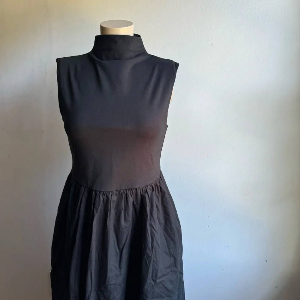 NWT J.Crew Fitted knit mockneck dress with poplin skirt in Black